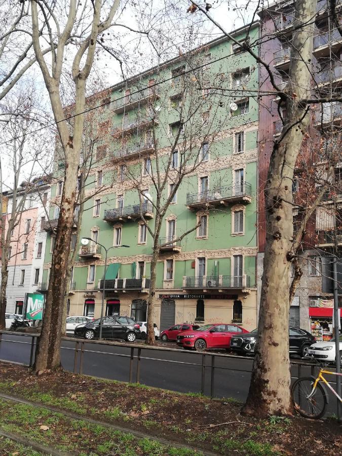 Al 32 Apartment Милано Екстериор снимка