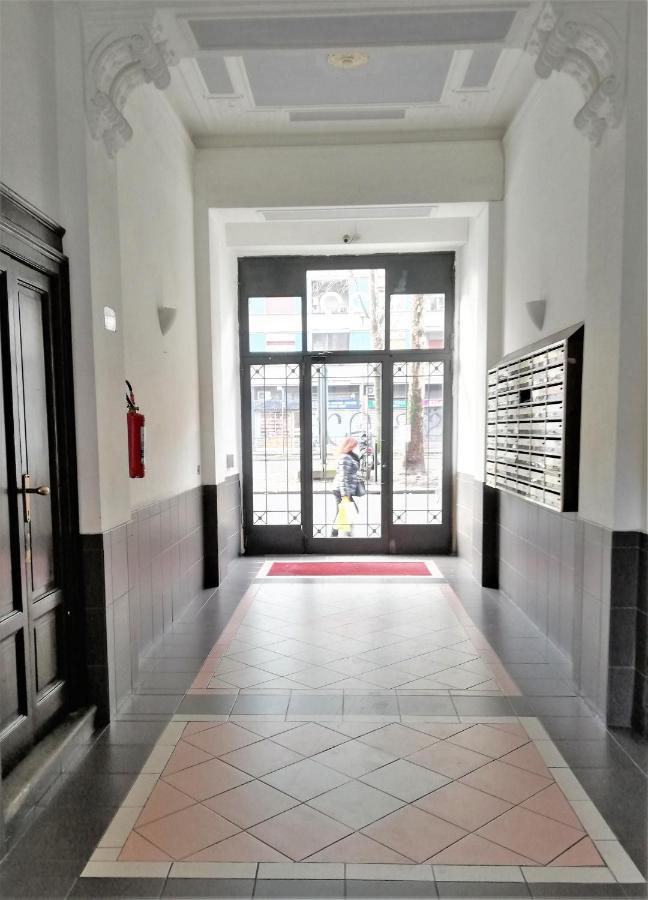 Al 32 Apartment Милано Екстериор снимка